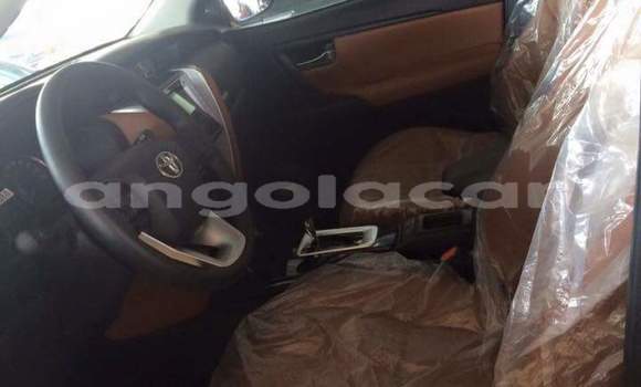 Buy Used Toyota Fortuner Black Car in Luanda in Luanda Province Buy Used Toyota Fortuner Black Car in Luanda in Luanda Province