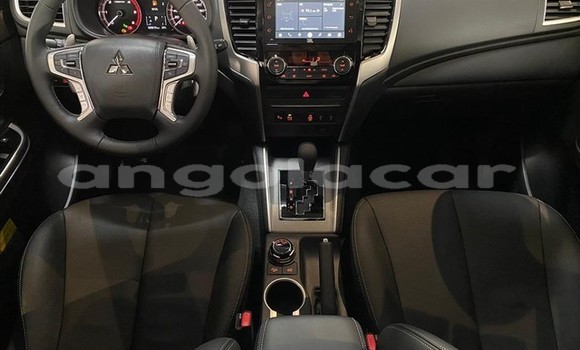 Comprar Usado Mitsubishi L200 Preto Carro em Luanda em Luanda Province Comprar Usado Mitsubishi L200 Preto Carro em Luanda em Luanda Province