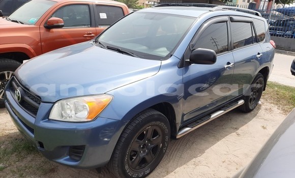Acheter Occasion Voiture Toyota RAV4 Bleu à Luanda, Province de Luanda Acheter Occasion Voiture Toyota RAV4 Bleu à Luanda, Province de Luanda