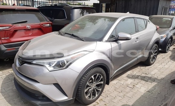 Buy Used Toyota C-HR Silver Car in Luanda in Luanda Province Buy Used Toyota C-HR Silver Car in Luanda in Luanda Province