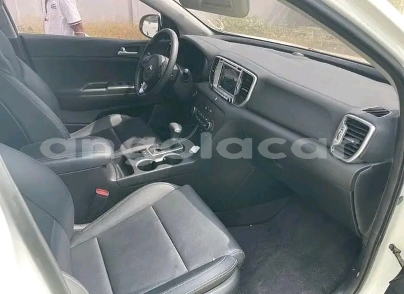 Big with watermark kia sportage luanda province luanda 27892