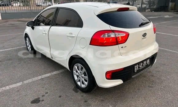 Comprar Usado Kia rio Branco Carro em Luanda em Luanda Province Comprar Usado Kia rio Branco Carro em Luanda em Luanda Province