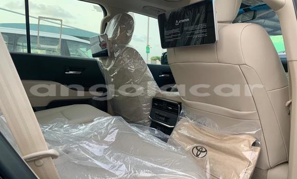 Buy Used Toyota Land Cruiser Black Car in Luanda in Luanda Province Buy Used Toyota Land Cruiser Black Car in Luanda in Luanda Province