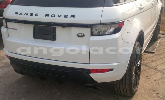 Acheter Occasion Voiture Land Rover Range Rover Evoque Blanc à Luanda, Province de Luanda Acheter Occasion Voiture Land Rover Range Rover Evoque Blanc à Luanda, Province de Luanda