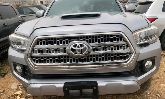 Comprar Usado Toyota Tacoma Outro Carro em Luanda em Luanda Province Comprar Usado Toyota Tacoma Outro Carro em Luanda em Luanda Province