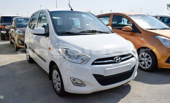 Comprar Importar Hyundai i10 Branco Carro em Import - Dubai em Bengo Province Comprar Importar Hyundai i10 Branco Carro em Import - Dubai em Bengo Province