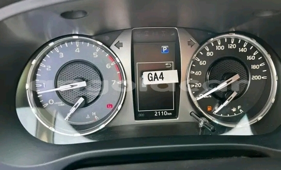 Comprar Usado Toyota Hilux Prata Carro em Luena em Moxico Comprar Usado Toyota Hilux Prata Carro em Luena em Moxico