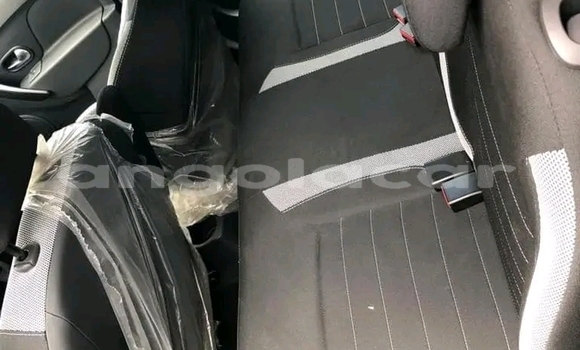 Acheter Occasion Voiture Renault Sandero Noir à Luena, Moxico Acheter Occasion Voiture Renault Sandero Noir à Luena, Moxico