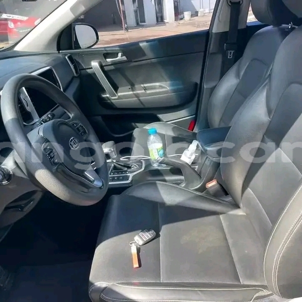Big with watermark kia sportage luanda province luanda 27979