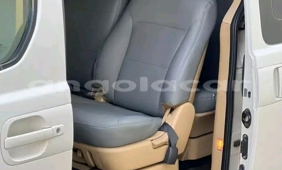 Buy Used Hyundai H1 White Car in Luanda in Luanda Province Buy Used Hyundai H1 White Car in Luanda in Luanda Province