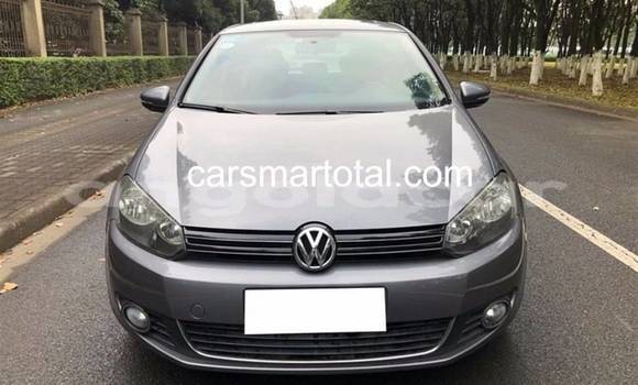 Acheter Occasion Voiture Volkswagen Golf Gris à Luanda, Province de Luanda Acheter Occasion Voiture Volkswagen Golf Gris à Luanda, Province de Luanda