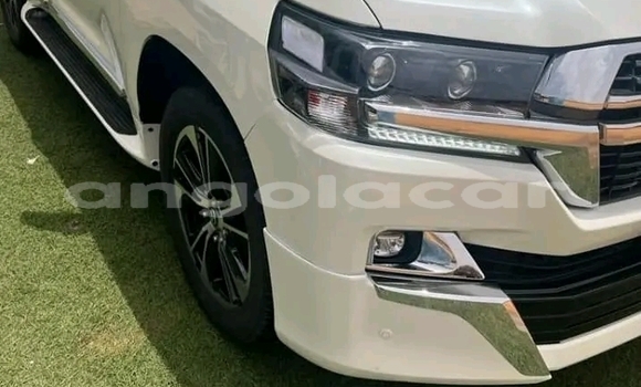 Comprar Usado Toyota Land Cruiser Branco Carro em Luanda em Luanda Province Comprar Usado Toyota Land Cruiser Branco Carro em Luanda em Luanda Province
