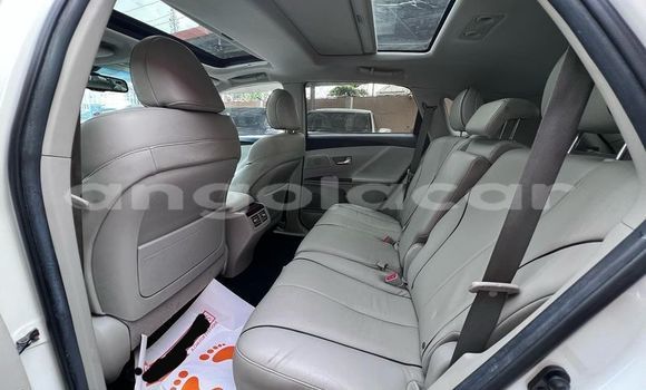 Buy Used Toyota Venza White Car in Luanda in Luanda Province Buy Used Toyota Venza White Car in Luanda in Luanda Province