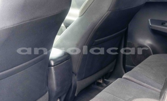Comprar Usado Toyota RAV4 Branco Carro em Luanda em Luanda Province Comprar Usado Toyota RAV4 Branco Carro em Luanda em Luanda Province