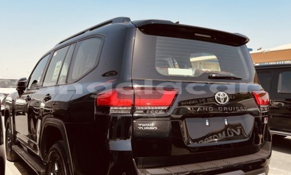 Buy Used Toyota Land Cruiser Black Car in Luanda in Luanda Province Buy Used Toyota Land Cruiser Black Car in Luanda in Luanda Province