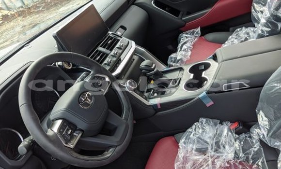Buy Used Toyota Land Cruiser Black Car in Luanda in Luanda Province Buy Used Toyota Land Cruiser Black Car in Luanda in Luanda Province