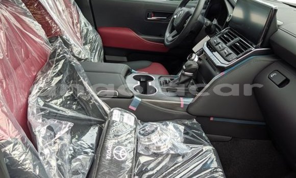 Buy Used Toyota Land Cruiser Black Car in Luanda in Luanda Province Buy Used Toyota Land Cruiser Black Car in Luanda in Luanda Province