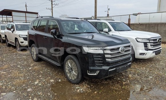 Buy Used Toyota Land Cruiser Black Car in Luanda in Luanda Province Buy Used Toyota Land Cruiser Black Car in Luanda in Luanda Province