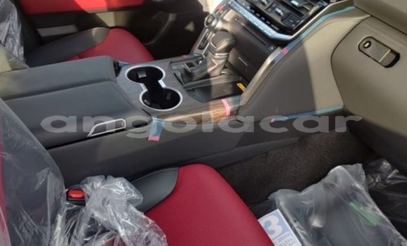 Acheter Occasion Voiture Toyota Land Cruiser Blanc à Luanda, Province de Luanda Acheter Occasion Voiture Toyota Land Cruiser Blanc à Luanda, Province de Luanda