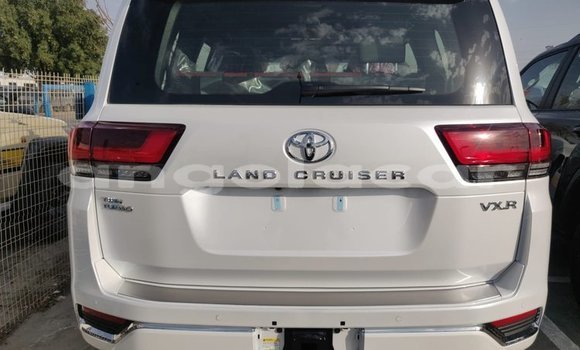 Acheter Occasion Voiture Toyota Land Cruiser Blanc à Luanda, Province de Luanda Acheter Occasion Voiture Toyota Land Cruiser Blanc à Luanda, Province de Luanda