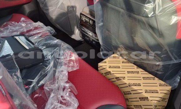 Acheter Occasion Voiture Toyota Land Cruiser Blanc à Luanda, Province de Luanda Acheter Occasion Voiture Toyota Land Cruiser Blanc à Luanda, Province de Luanda