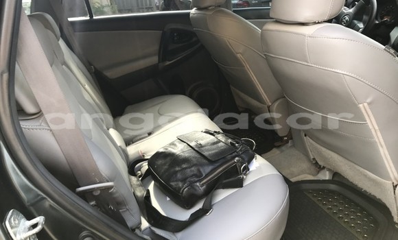 Comprar Usado Toyota RAV4 Preto Carro em Luanda em Luanda Province Comprar Usado Toyota RAV4 Preto Carro em Luanda em Luanda Province