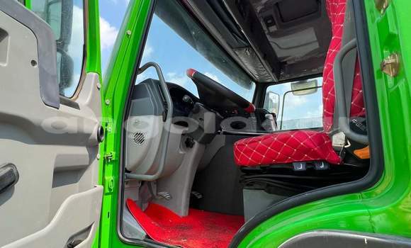 Buy Used Iveco Cargo Green Truck in Luena in Moxico Buy Used Iveco Cargo Green Truck in Luena in Moxico