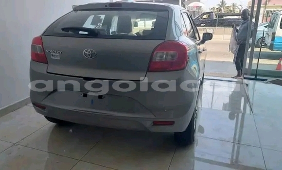 Acheter Occasion Voiture Toyota Starlet Gris à Luanda, Province de Luanda Acheter Occasion Voiture Toyota Starlet Gris à Luanda, Province de Luanda