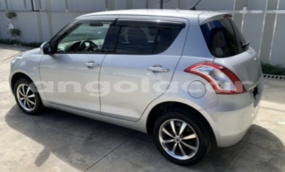 Buy Used Suzuki Swift Silver Car in Luanda in Luanda Province Buy Used Suzuki Swift Silver Car in Luanda in Luanda Province
