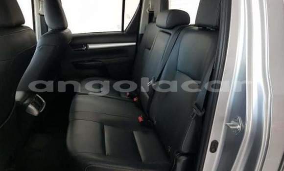 Buy Used Toyota Hilux Black Car in Luanda in Luanda Province Buy Used Toyota Hilux Black Car in Luanda in Luanda Province