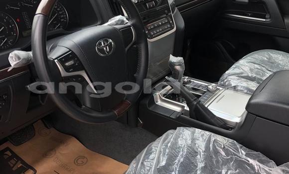 Buy Used Toyota Land Cruiser Black Car in Luanda in Luanda Province Buy Used Toyota Land Cruiser Black Car in Luanda in Luanda Province
