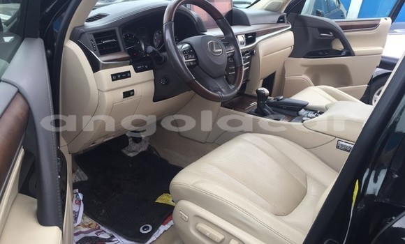 Acheter Occasion Voiture Lexus LX 570 Noir à Luanda, Province de Luanda Acheter Occasion Voiture Lexus LX 570 Noir à Luanda, Province de Luanda