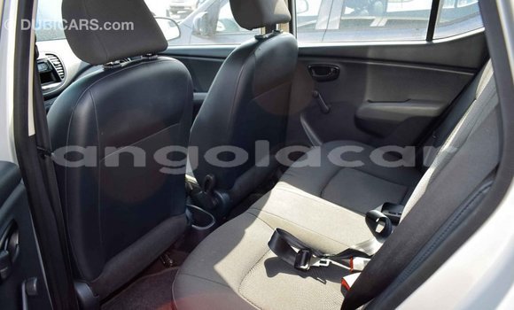 Comprar Importar Hyundai i10 Outro Carro em Import - Dubai em Bengo Province Comprar Importar Hyundai i10 Outro Carro em Import - Dubai em Bengo Province