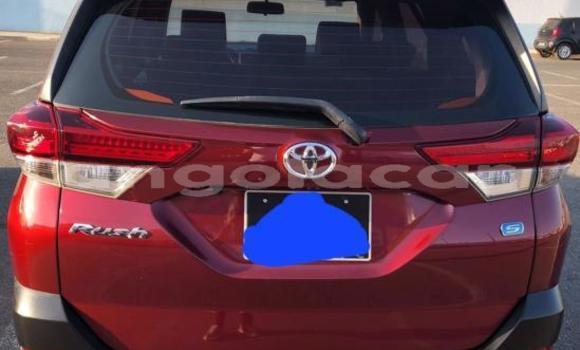 Comprar Usado Toyota Rush Vermelho Carro em Luena em Moxico Comprar Usado Toyota Rush Vermelho Carro em Luena em Moxico
