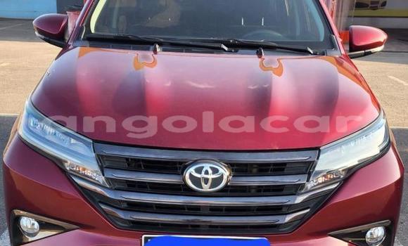 Comprar Usado Toyota Rush Vermelho Carro em Luena em Moxico Comprar Usado Toyota Rush Vermelho Carro em Luena em Moxico