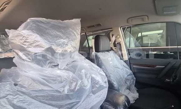 Acheter Occasion Voiture Mitsubishi Pajero Sport Noir à Luena, Moxico Acheter Occasion Voiture Mitsubishi Pajero Sport Noir à Luena, Moxico