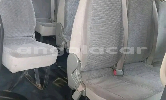 Comprar Usado Toyota Hiace Outro Carro em Luanda em Luanda Province Comprar Usado Toyota Hiace Outro Carro em Luanda em Luanda Province