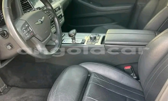 Acheter Occasion Voiture Hyundai Genesis Blanc à Luanda, Province de Luanda Acheter Occasion Voiture Hyundai Genesis Blanc à Luanda, Province de Luanda