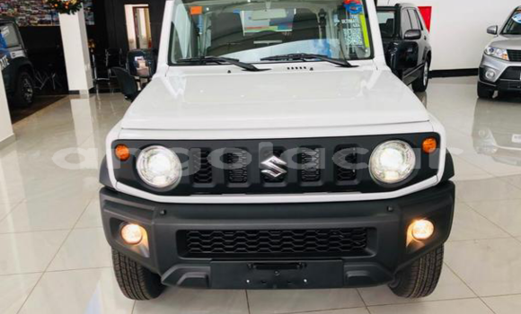 Acheter Occasion Voiture Suzuki Jimny Blanc à Luanda, Province de Luanda Acheter Occasion Voiture Suzuki Jimny Blanc à Luanda, Province de Luanda