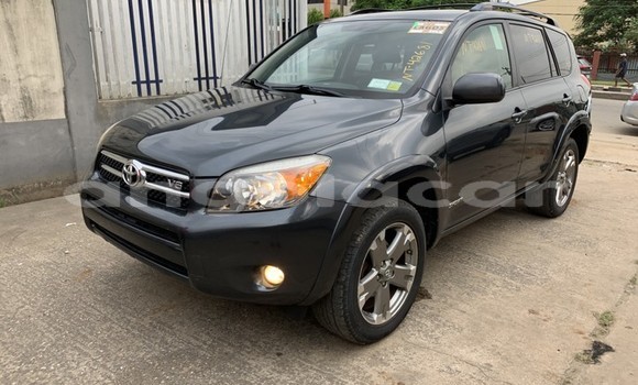 Acheter Occasion Voiture Toyota RAV4 Gris à Luanda, Province de Luanda
