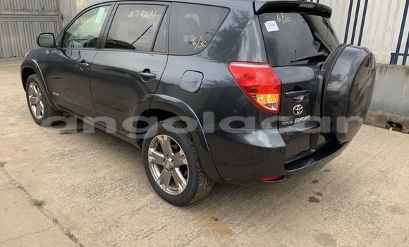 Buy Used Toyota RAV4 Silver Car in Luanda in Luanda Province Buy Used Toyota RAV4 Silver Car in Luanda in Luanda Province