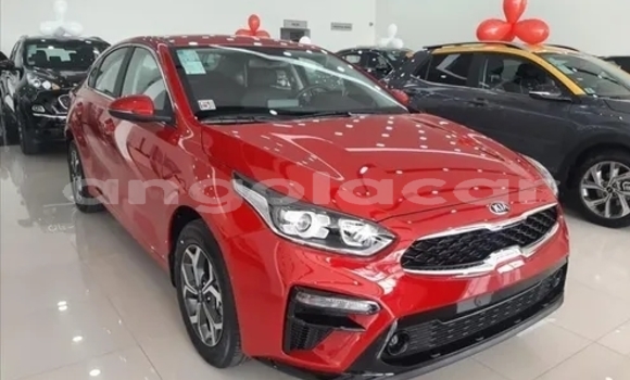 Comprar Usado Kia Cerato Vermelho Carro em Luanda em Luanda Province