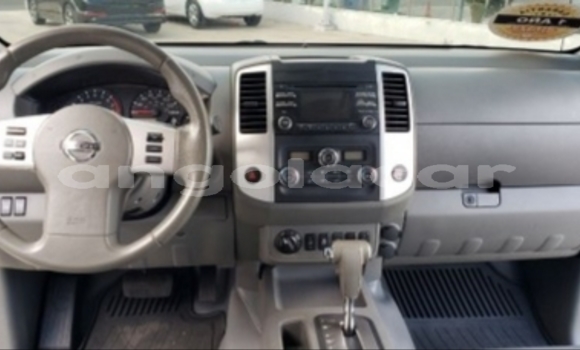 Buy Used Nissan Frontier White Car in Luanda in Luanda Province Buy Used Nissan Frontier White Car in Luanda in Luanda Province
