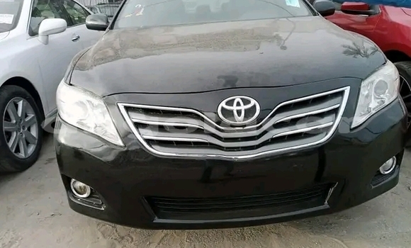 Comprar Usado Toyota Camry (Japan) Preto Carro em Luanda em Luanda Province