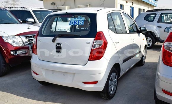Comprar Importar Hyundai i10 Branco Carro em Import - Dubai em Bengo Province Comprar Importar Hyundai i10 Branco Carro em Import - Dubai em Bengo Province
