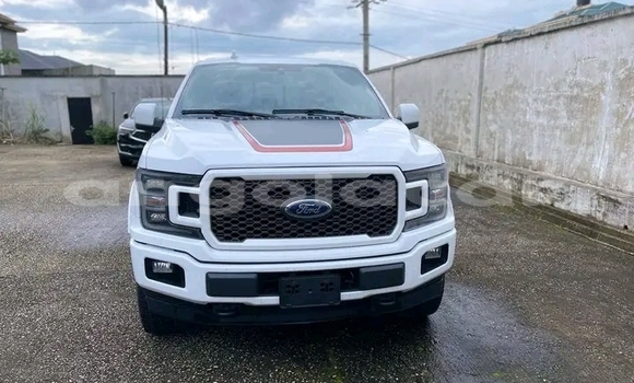 Acheter Occasion Voiture Ford F–150 Blanc à Luanda, Province de Luanda