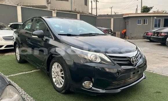 Buy Used Toyota Avensis Black Car in Luanda in Luanda Province Buy Used Toyota Avensis Black Car in Luanda in Luanda Province