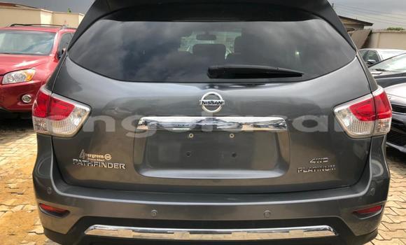 Comprar Usado Nissan Pathfinder Prata Carro em Luanda em Luanda Province Comprar Usado Nissan Pathfinder Prata Carro em Luanda em Luanda Province