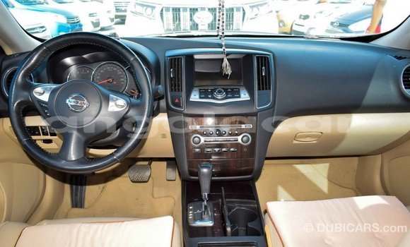 Comprar Importar Nissan Maxima Outro Carro em Import - Dubai em Bengo Province Comprar Importar Nissan Maxima Outro Carro em Import - Dubai em Bengo Province