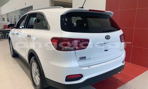 Acheter Occasion Voiture Kia Sorento Blanc à Luanda, Province de Luanda Acheter Occasion Voiture Kia Sorento Blanc à Luanda, Province de Luanda